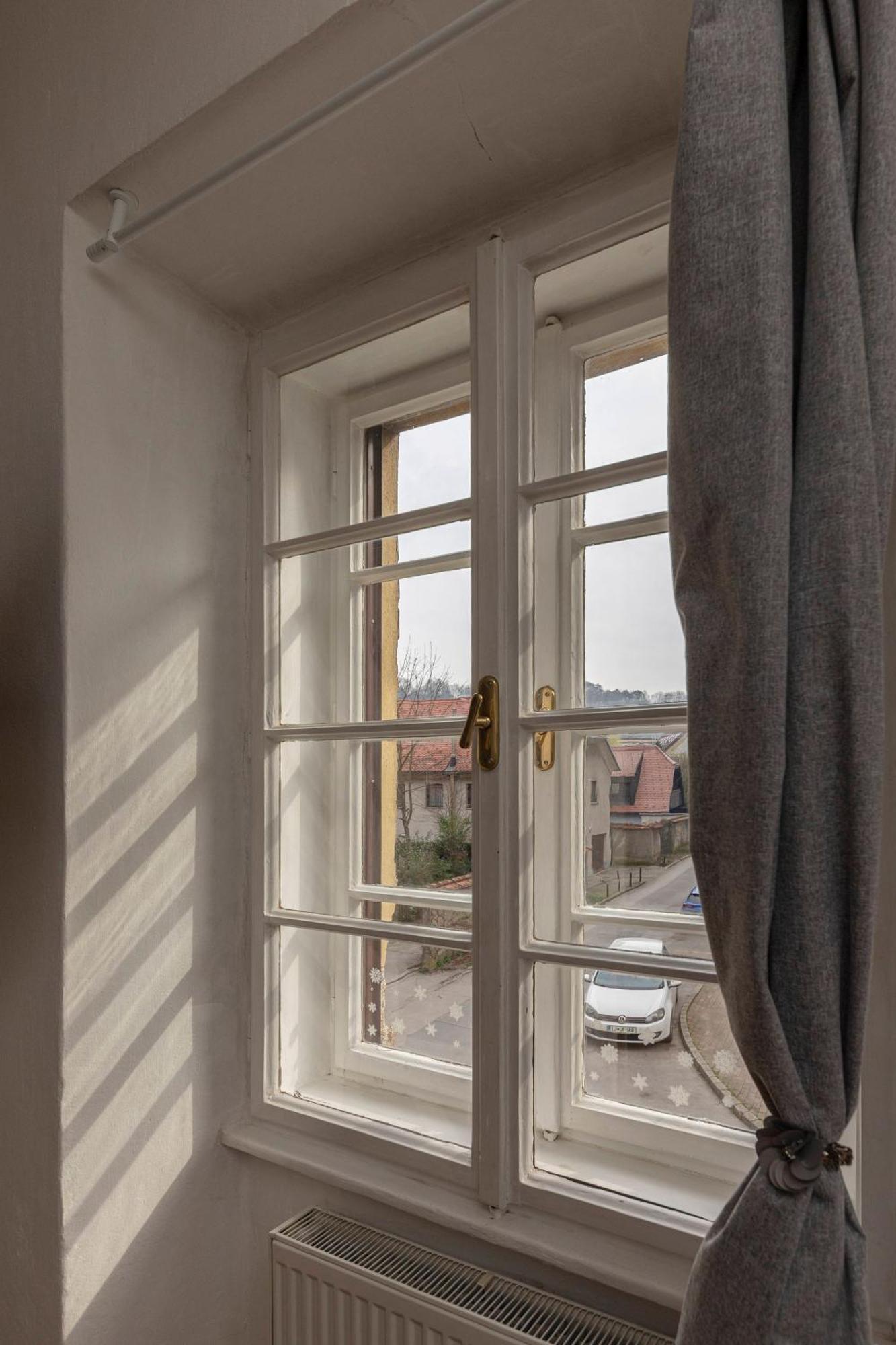 Historical Caserne Apartment Liubliana Exterior foto